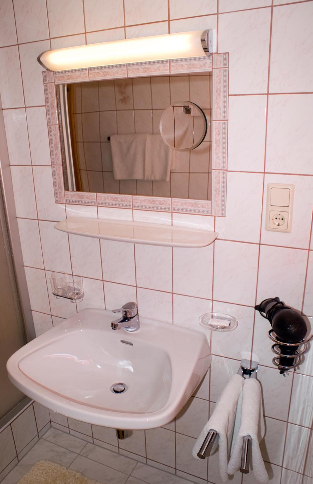 Gaestehaus Resi Jerzens Εξωτερικό φωτογραφία