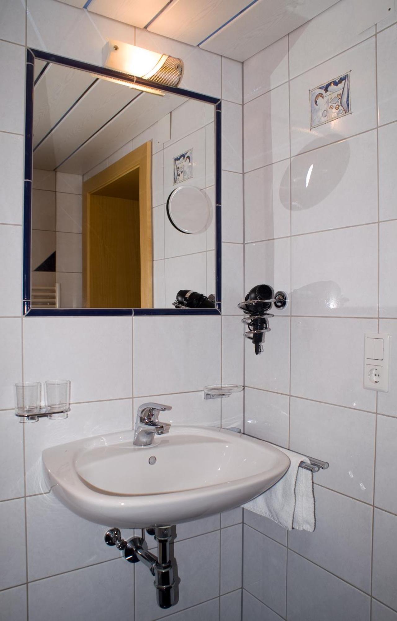 Gaestehaus Resi Jerzens Εξωτερικό φωτογραφία