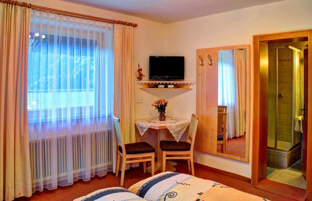 Gaestehaus Resi Jerzens Δωμάτιο φωτογραφία