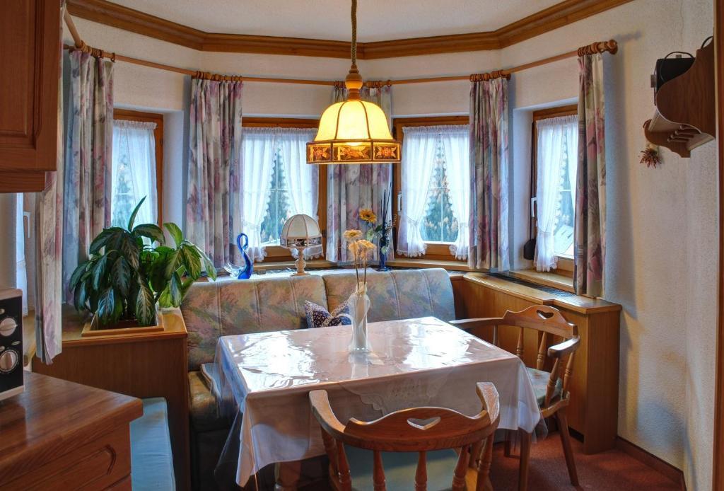 Gaestehaus Resi Jerzens Εξωτερικό φωτογραφία